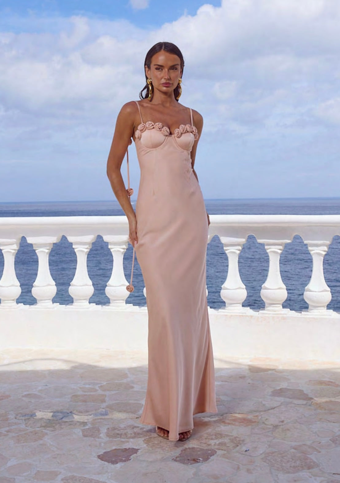 Lavena Floral Detail Maxi Dress - Peach