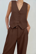 Load image into Gallery viewer, Winslet Vest - Chocolate
