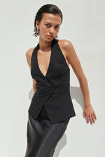 Load image into Gallery viewer, Inara Vest - Black
