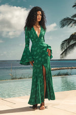 Load image into Gallery viewer, Sarey Maxi Dress - Emerald
