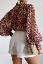 Load image into Gallery viewer, Fleetwood Blouse - Leopard Print
