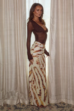 Load image into Gallery viewer, Joni Long Sleeve Cutout Maxi Dress - Chocolate/Camellia Beige
