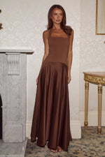 Load image into Gallery viewer, Odina Square Neck Maxi Dress - Chocolate
