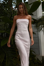 Load image into Gallery viewer, Perez Long Midi Dress - Light Pink
