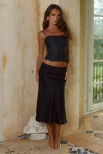 Load image into Gallery viewer, Leanna Low Waist Midi Skirt - Black
