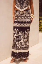 Load image into Gallery viewer, Miranto Maxi Skirt - Milosa Black

