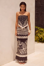 Load image into Gallery viewer, Miranto Scarf Top - Milosa Black
