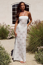 Load image into Gallery viewer, Zelina Strapless Lace Maxi Dress - White
