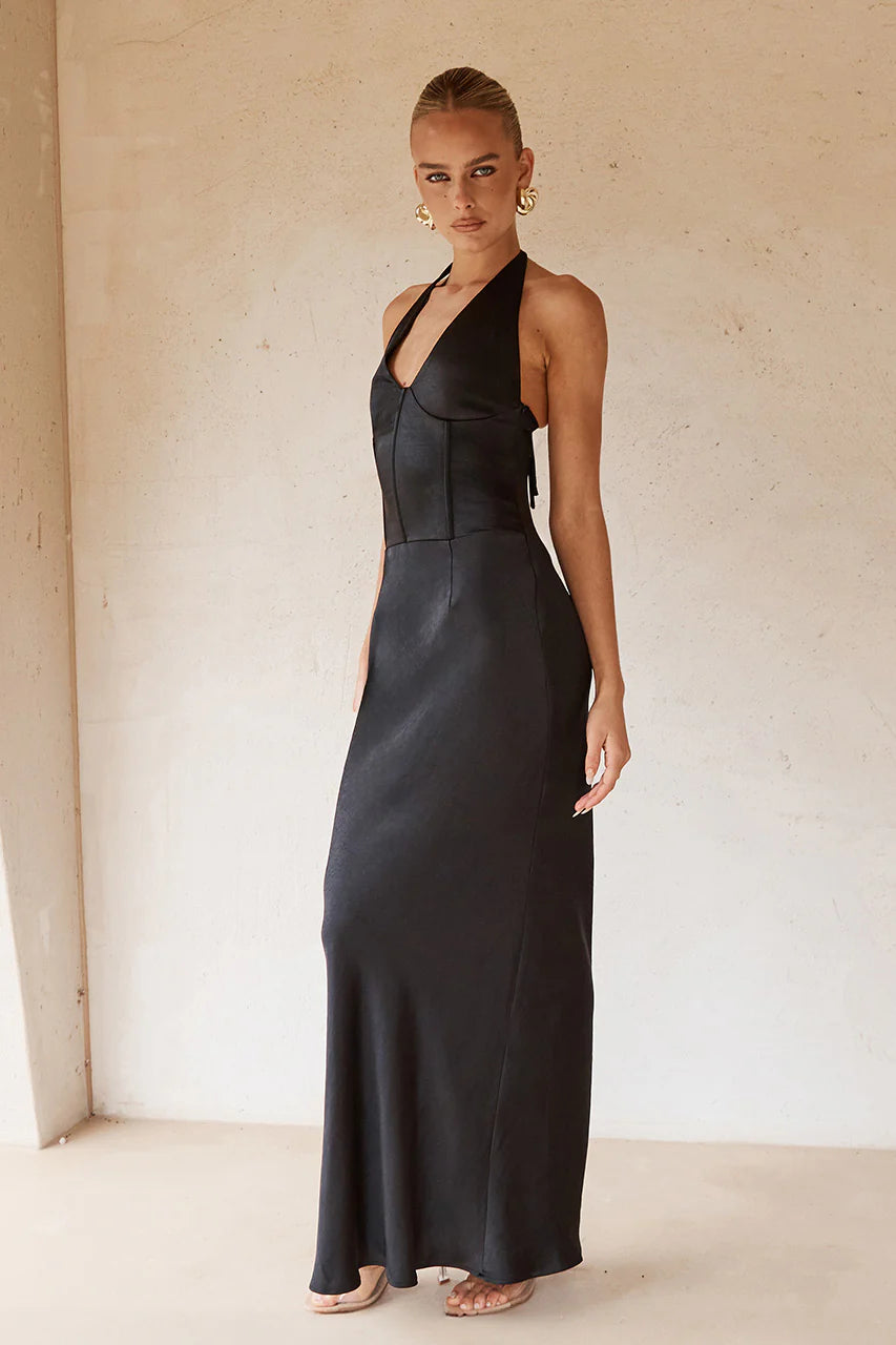 asada maxi dress The perfect wedding guest dress Runaway The Label Asada Maxi Dress #weddingguestdress #formaldresses #backlessdress #navydress #maxidresses