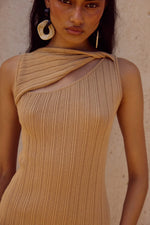 Load image into Gallery viewer, Elowen Knit Top - Fawn
