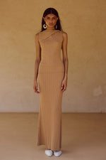 Load image into Gallery viewer, Elowen Knit Top - Fawn
