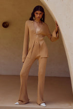 Load image into Gallery viewer, Elowen Knit Pant - Fawn
