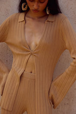 Load image into Gallery viewer, Elowen Sleeved Knit Top - Fawn
