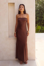 Load image into Gallery viewer, Delilah Maxi Dress - Chocolate
