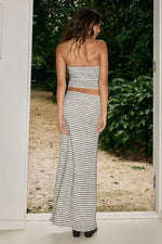 Load image into Gallery viewer, Zinnia Strapless Top - White
