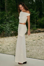 Load image into Gallery viewer, Perrie Gathered Maxi Skirt - Cream
