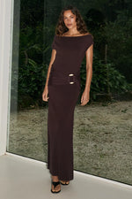 Load image into Gallery viewer, Kamryn Off Shoulder Maxi Dress - Chocolate
