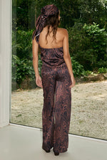 Load image into Gallery viewer, Tanah Head Scarf - Triana Choc
