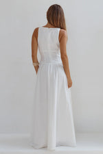 Load image into Gallery viewer, Leonora Deep V Corset Maxi Dress - White
