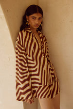 Load image into Gallery viewer, Montie Tie Front Sleeved Shirt - Montie Choc
