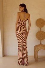 Load image into Gallery viewer, Montie Halter Top - Montie Choc
