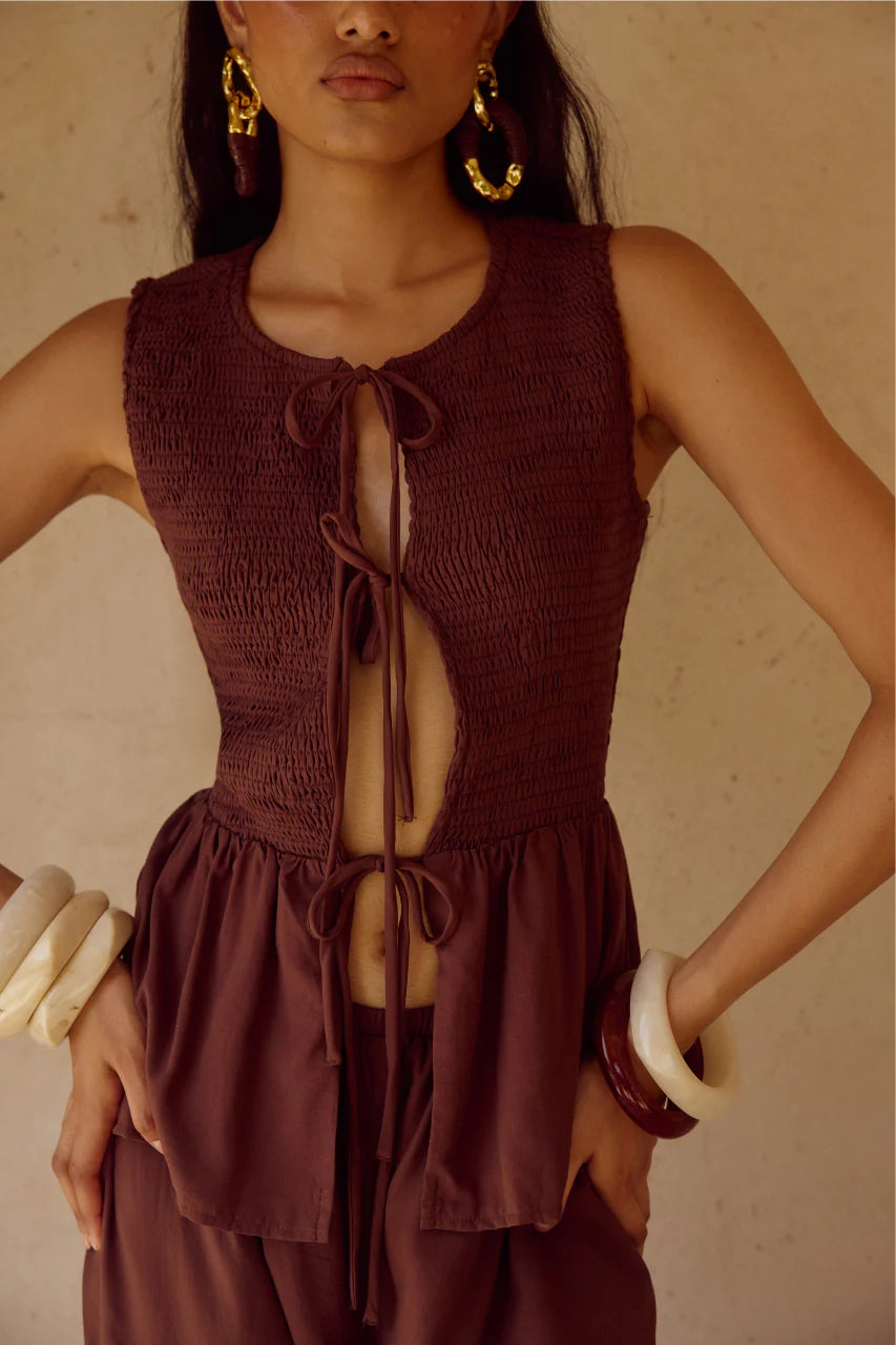 Fleur Shirred Tie Front Top - Chocolate
