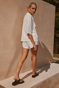 Hakuna Plain Shirt - White