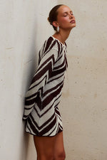 Load image into Gallery viewer, Mazie Long Sleeve Knit Mini Dress - Chocolate/Butter Cream
