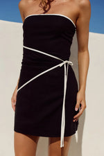 Load image into Gallery viewer, Luna Strapless Mini Dress - Black
