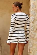 Load image into Gallery viewer, Donna Knit Hot Short - Cream/Chocolate
