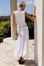 Load image into Gallery viewer, Lune V-Neck Top - White
