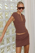 Load image into Gallery viewer, Reeve Deep V-Neck Structured Top - Mocha
