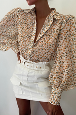 Load image into Gallery viewer, Yasmine Blouse - Yellow Floral
